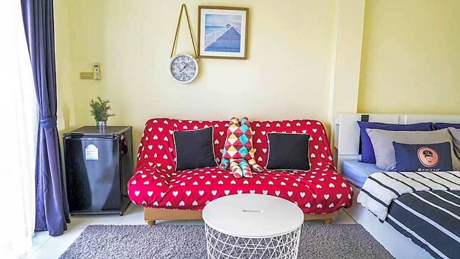 RoomQuest One Bangsaray