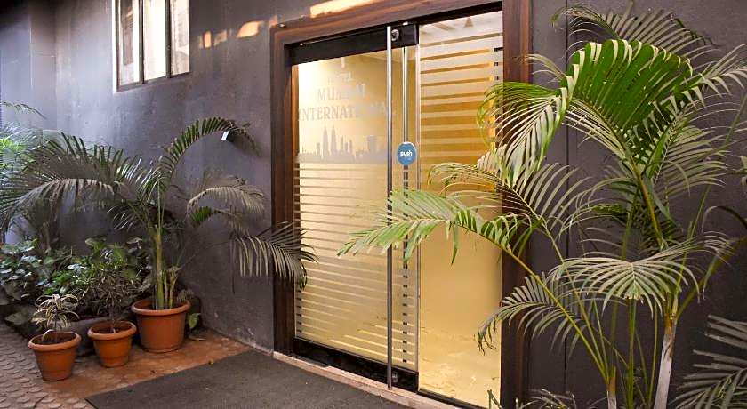 Hotel Mumbai International - Near International Airport