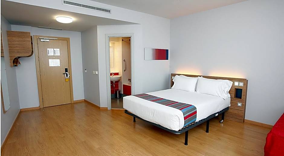 Travelodge Valencia Aeropuerto