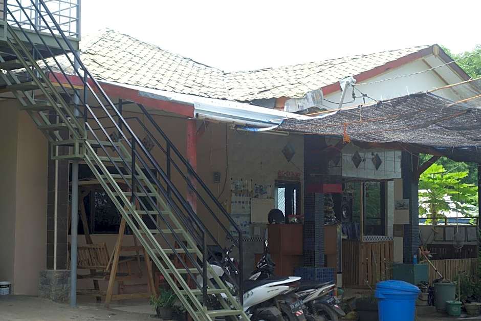 Tarsan Homestay