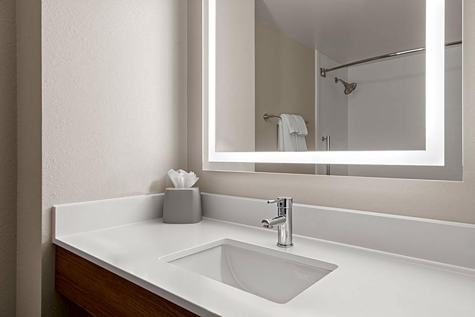 Holiday Inn Express Danbury I-84 By IHG