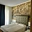 Hotel President