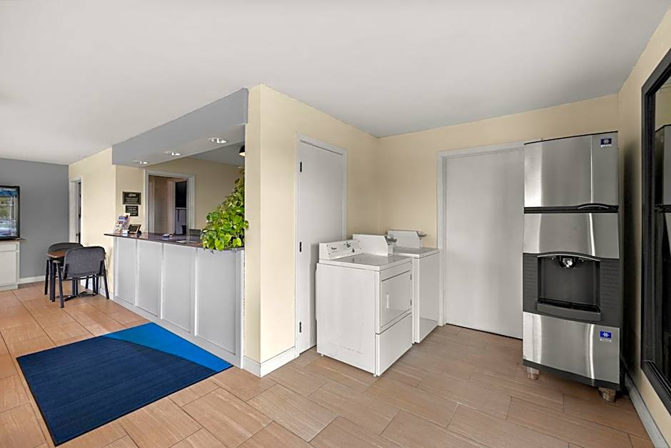 Americas Best Value Inn Celina