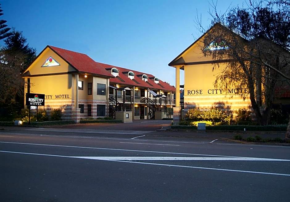 Rose City Motel