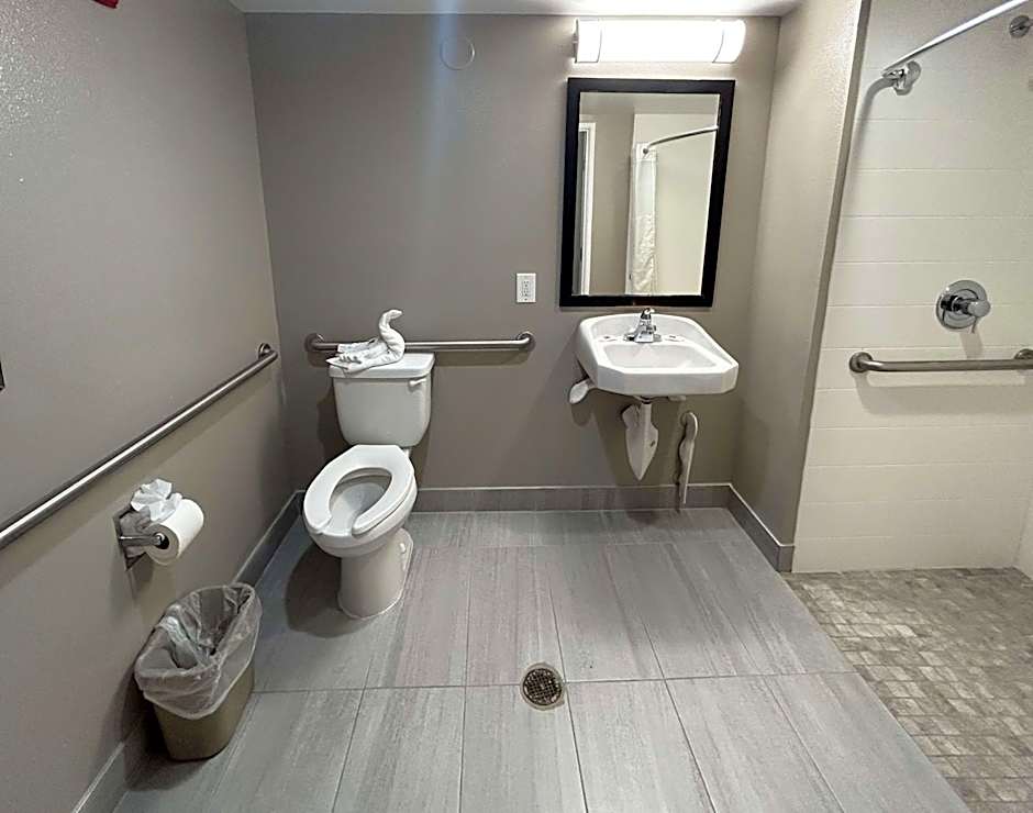 Studio 6 Suites Carson, CA