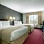Days Inn & Suites by Wyndham Brandon