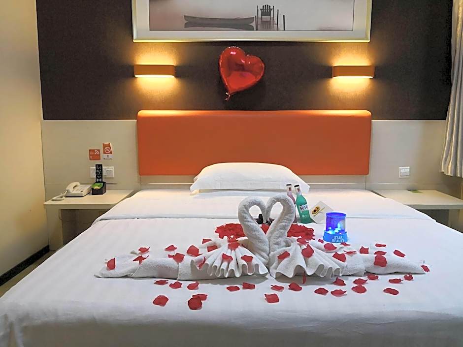 7Days Premium Dalian Airport