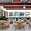 Sheraton Grand Rapids Airport Hotel