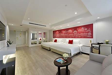 Family river view room