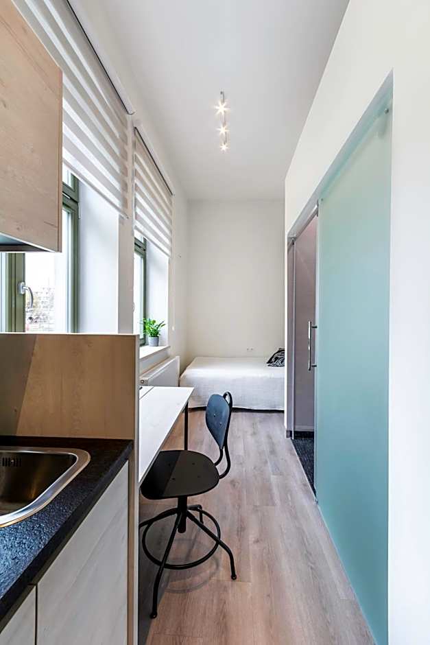 Lofty Kampus Garnizon