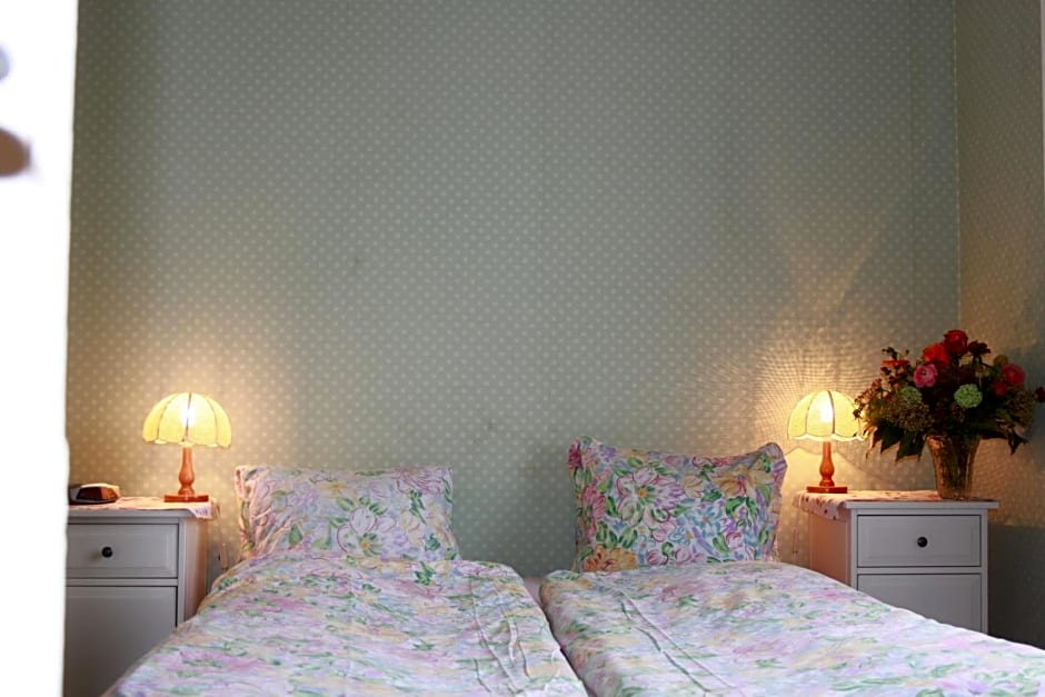 BasicRooms Hotel