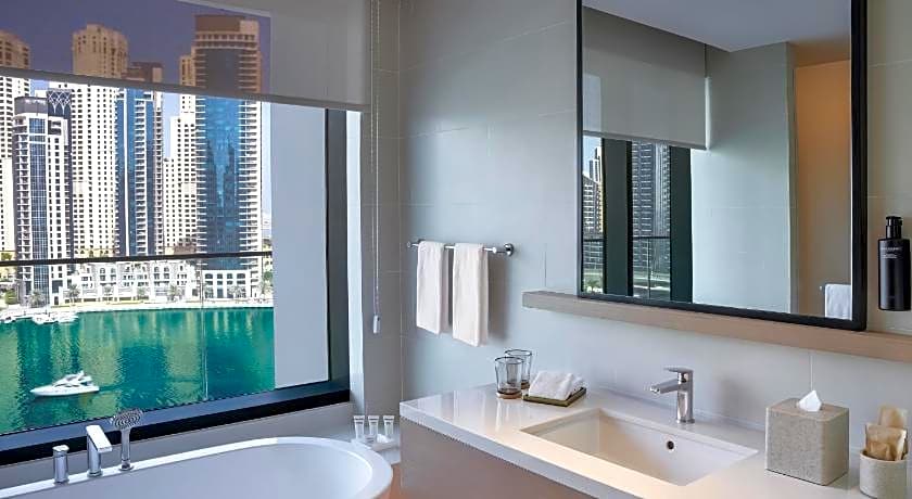 Vida Dubai Marina & Yacht Club