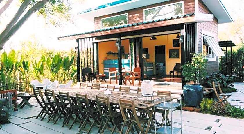 Baanpermsook Impact Muang Thong