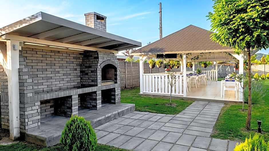 Pensiunea Sarmis Cristal