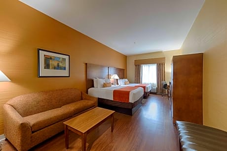 Suite-2 Queen Beds, Non-Smoking, Pillowtop Bed, Microwave And Refrigerator, Sofabed, High Speed Inte