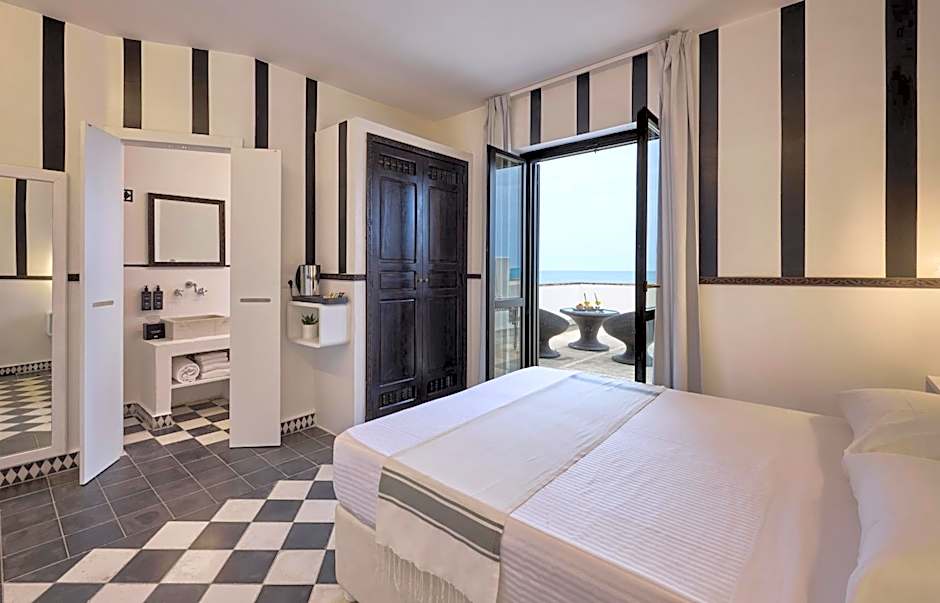 Photo 1 of 7 of 1 Double Bed or 2 Beds, Terrace