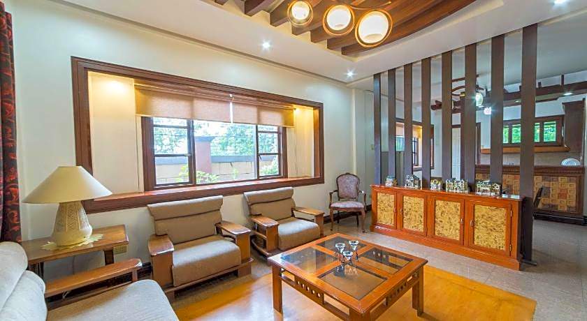 RedDoorz Plus @ Starhomes Olivianville