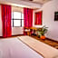 Nomads Party Hotel & Hostel
