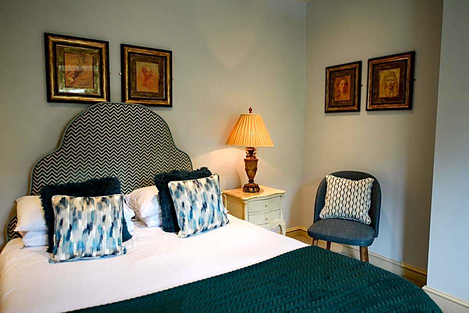 Ye Olde Bell Hotel & Spa