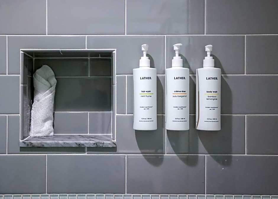 Orchid Key Inn-Adult Only