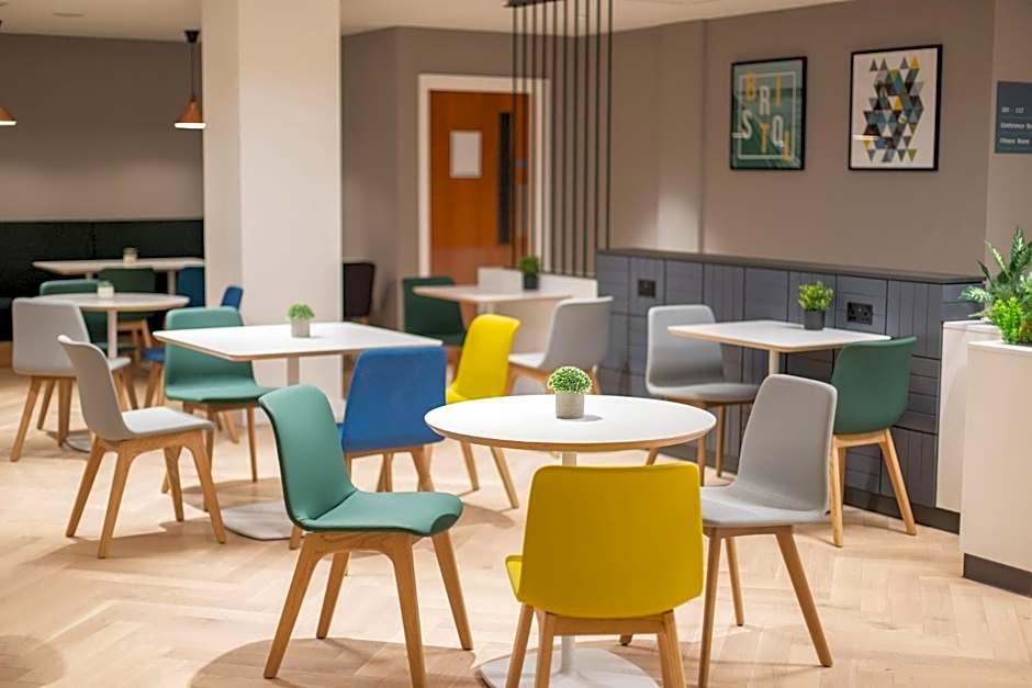 Holiday Inn Bristol Airport By IHG