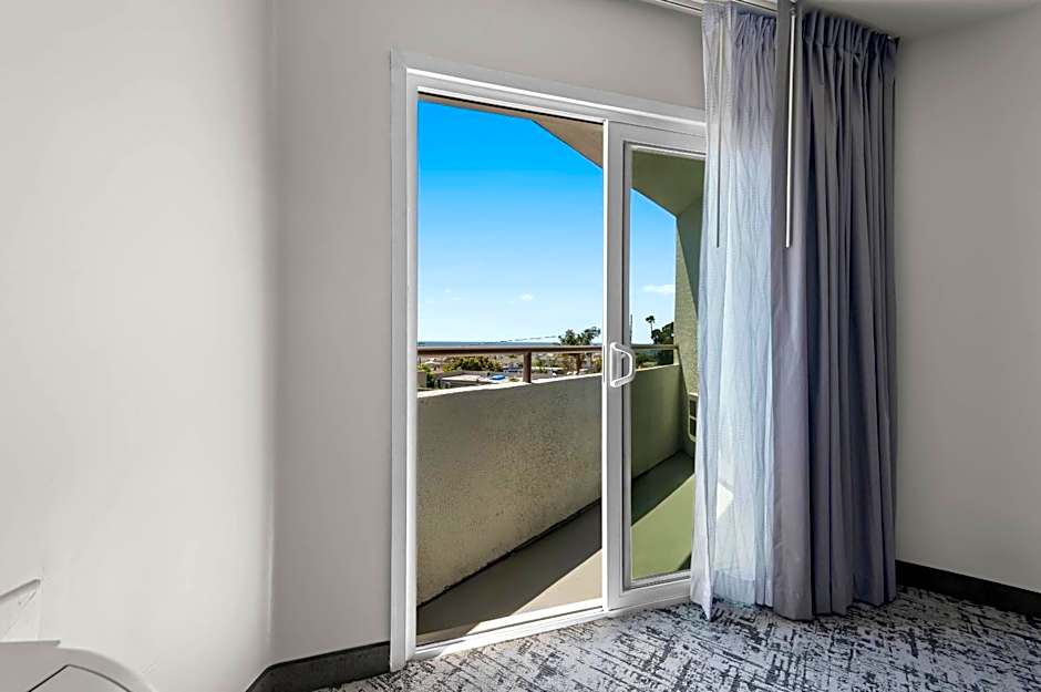 Quality Inn & Suites Hermosa Beach