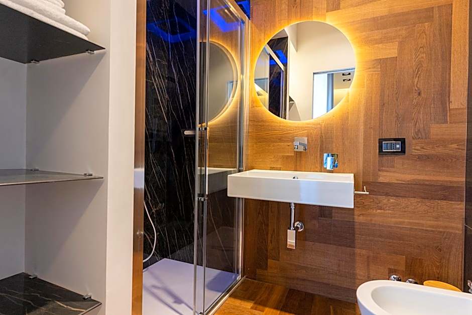 B&Z LUXURY