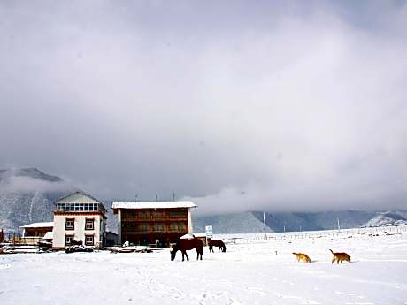 Lao Shay Youth Hostel Shangri-la