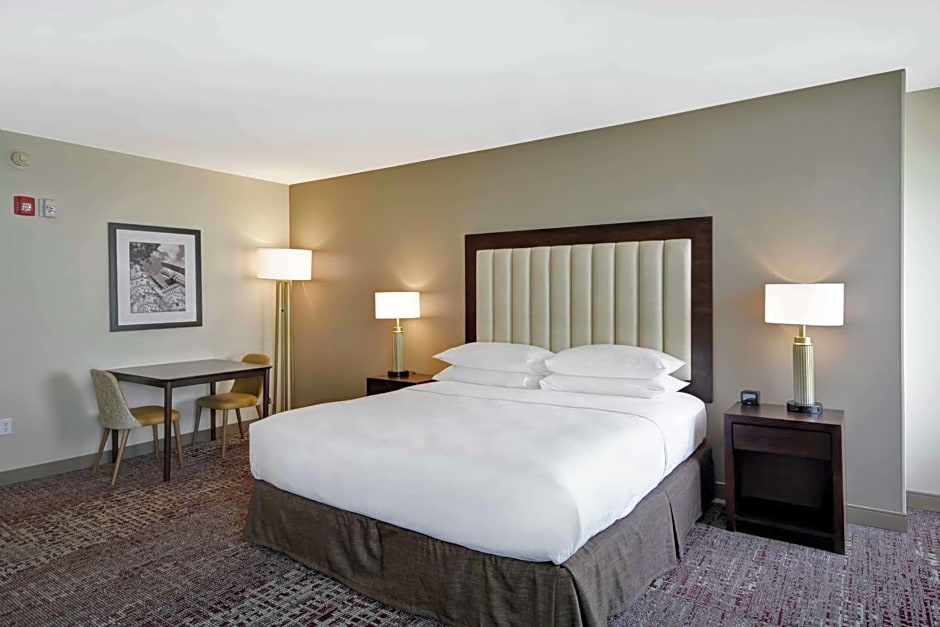 DoubleTree by Hilton Chicago Midway Airport, IL