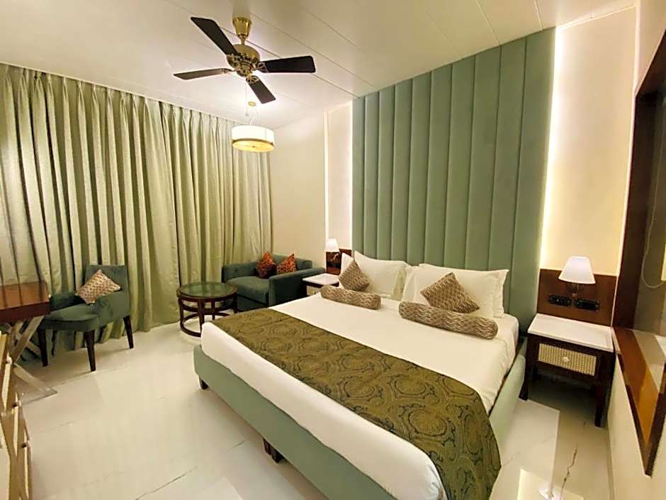 Photo 1 of 6 of Rainforest Rooms