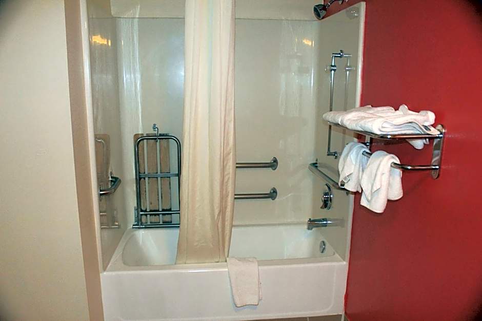 Americas Best Value Inn Fredericksburg N