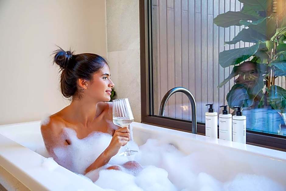 Kimpton Aysla Mallorca By IHG