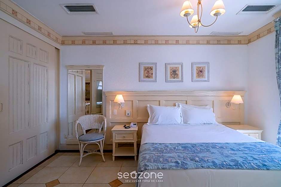 Beachfront Studios at IL Campanario Resort ILCTOP