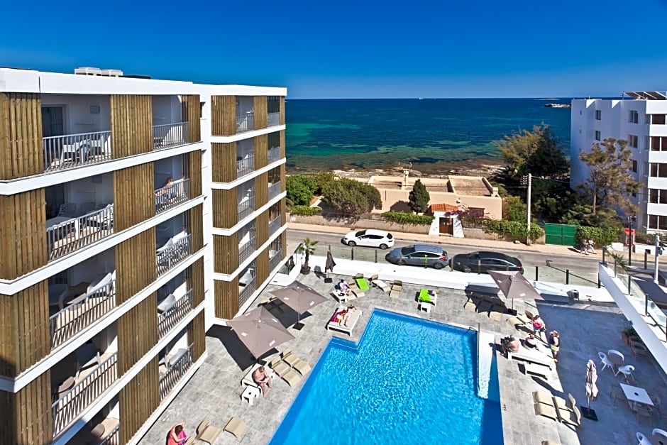 Ryans Ibiza Apartments - Only Adults