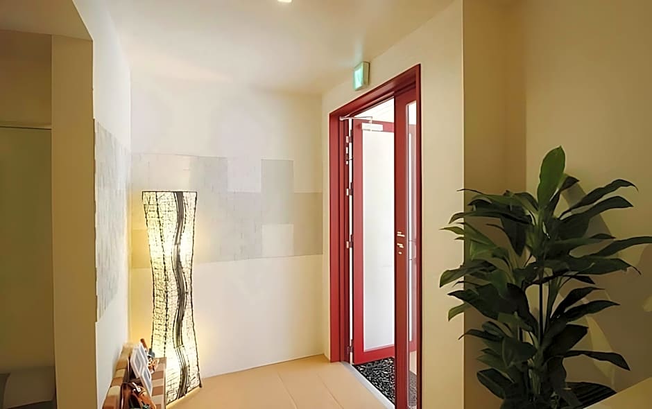 Condominium Felicita Naha