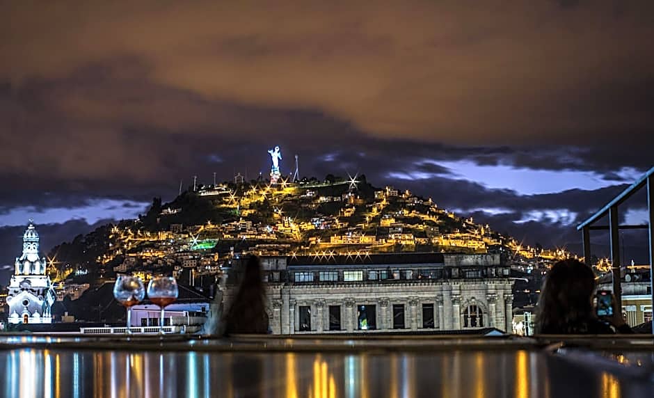 Carlota Sustainable Design Hotel