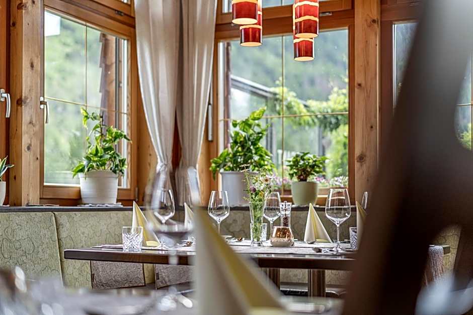 Der Ortnerhof - Hotel & Reiterhof