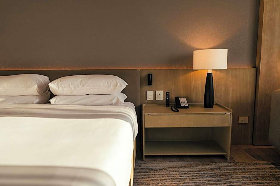 Foto 1 daripada 5 — Executive 1 King Bed, River View