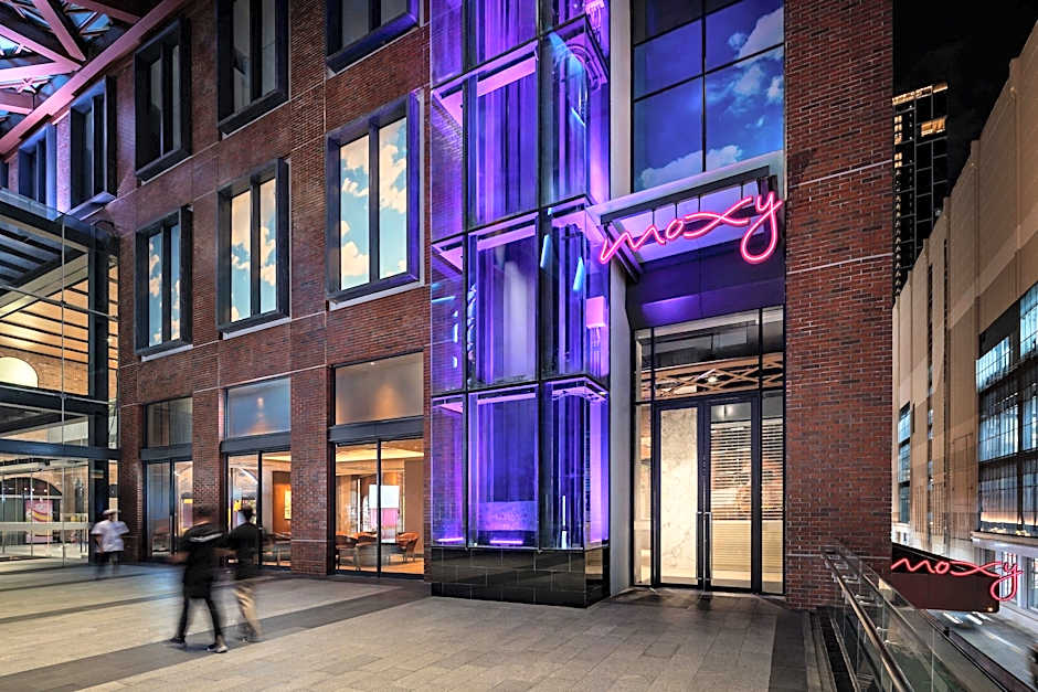 Moxy Bangkok Ratchaprasong