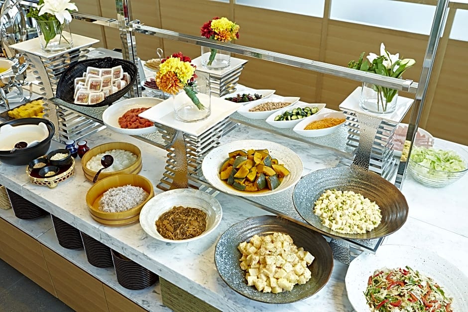 Candeo Hotels Matsuyama Okaido