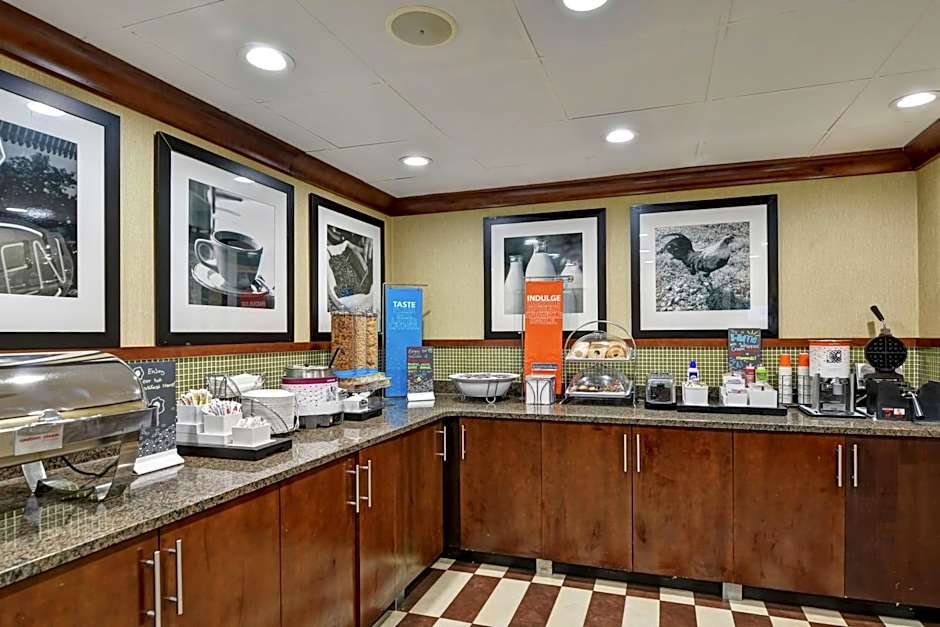 Hampton Inn By Hilton Birmingham/Mountain Brook
