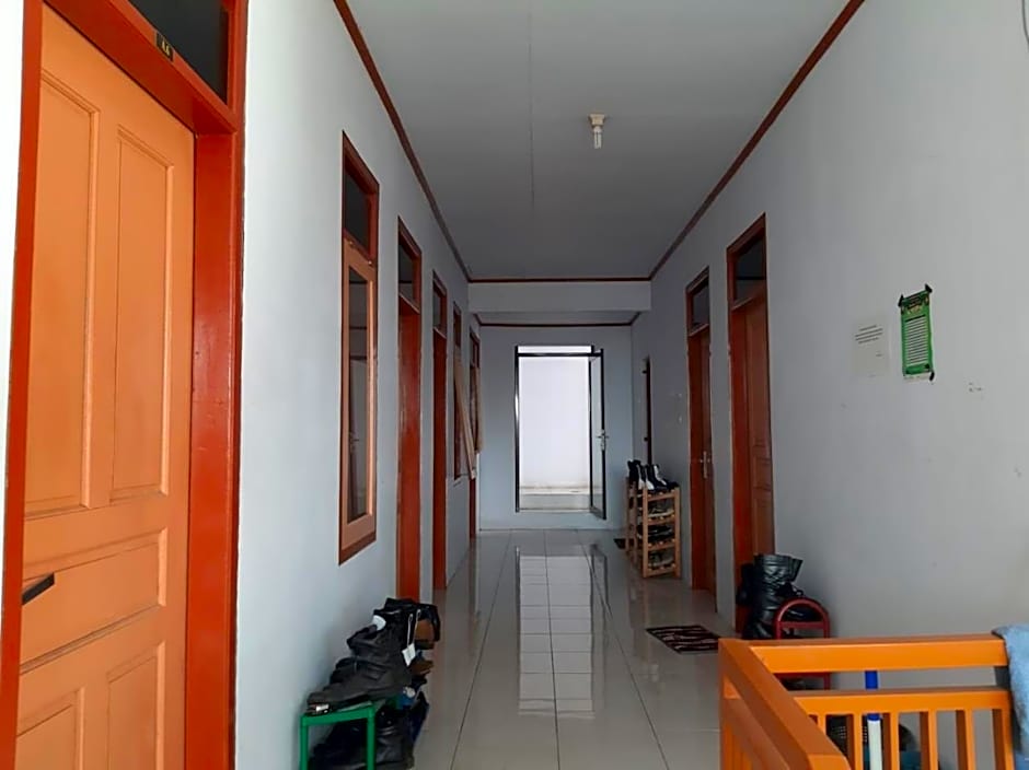 OYO Life 2884 Wisma Jatnika Syariah