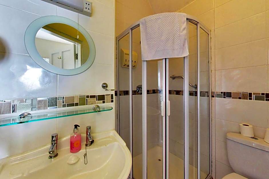 Robin Hill House B&B