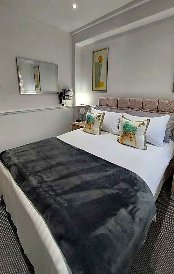 Rock Dene Hotel