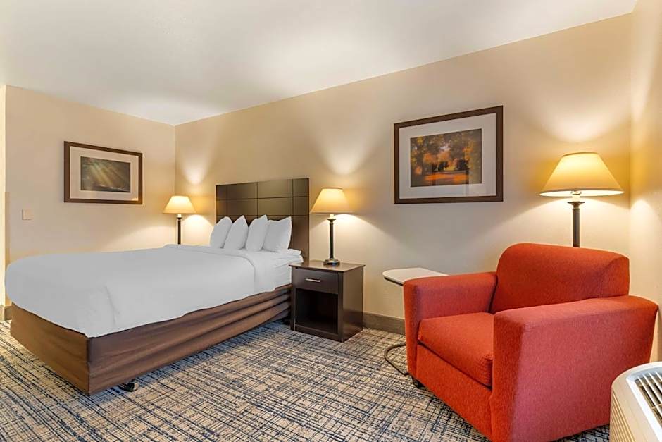 Best Western Visalia Hotel