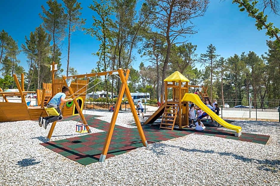 Mobile Homes Camping Santa Marina, Lanterna