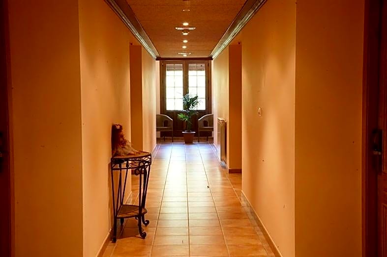 Complejo Turístico Bielsa Hotel y camping