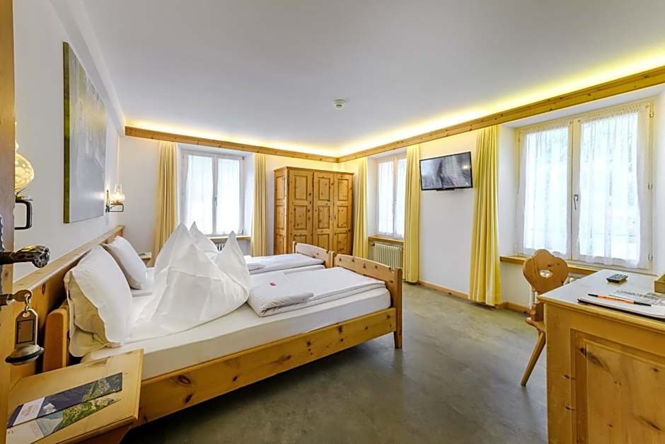 Poschiavo Suisse Hotel