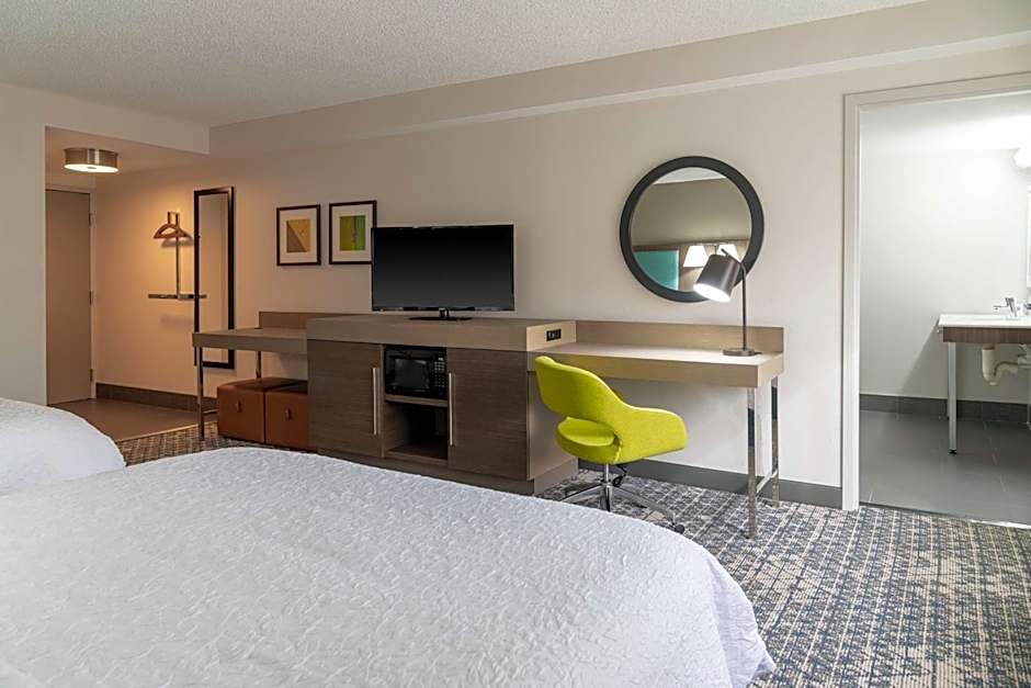 Hampton Inn By Hilton Kansas City-Lees Summit