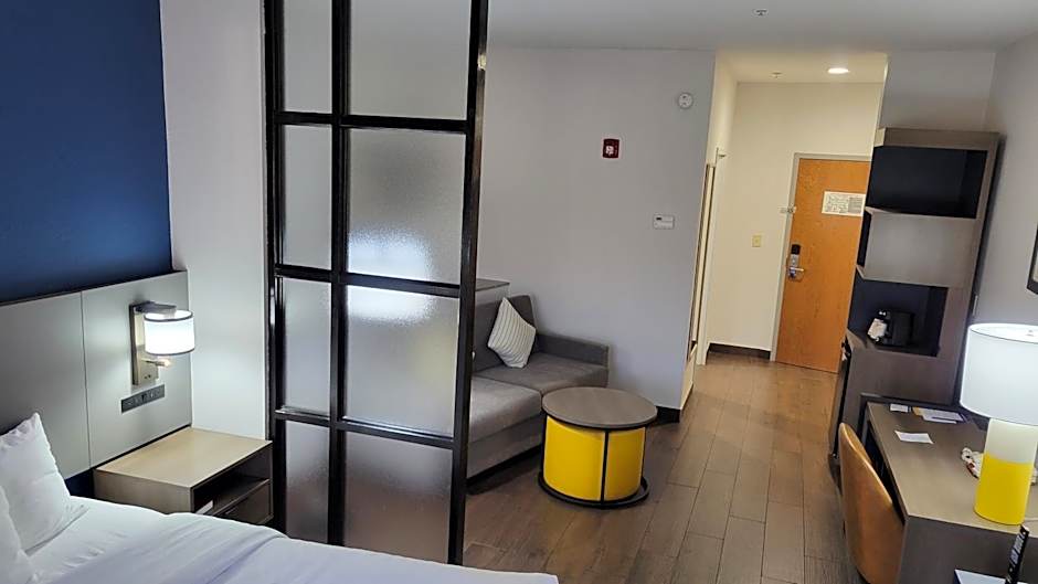 Comfort Suites Macon Northwest